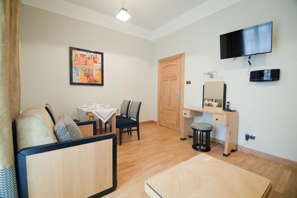 פולניסה-ז'דוז' Villa Alina Medical Spa מראה חיצוני תמונה