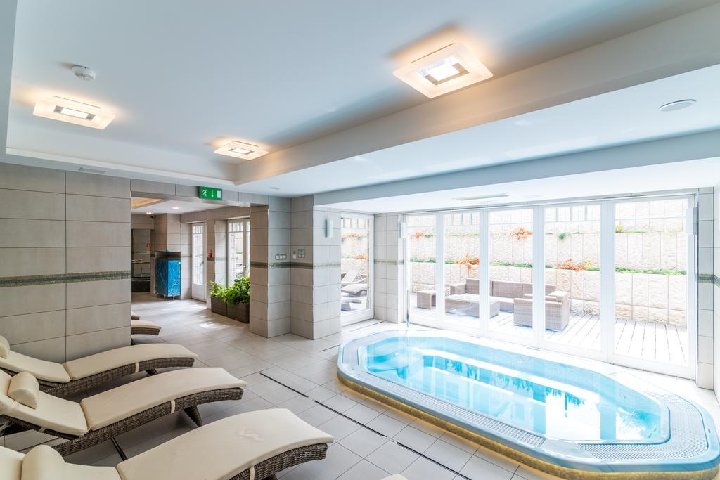 פולניסה-ז'דוז' Villa Alina Medical Spa מראה חיצוני תמונה